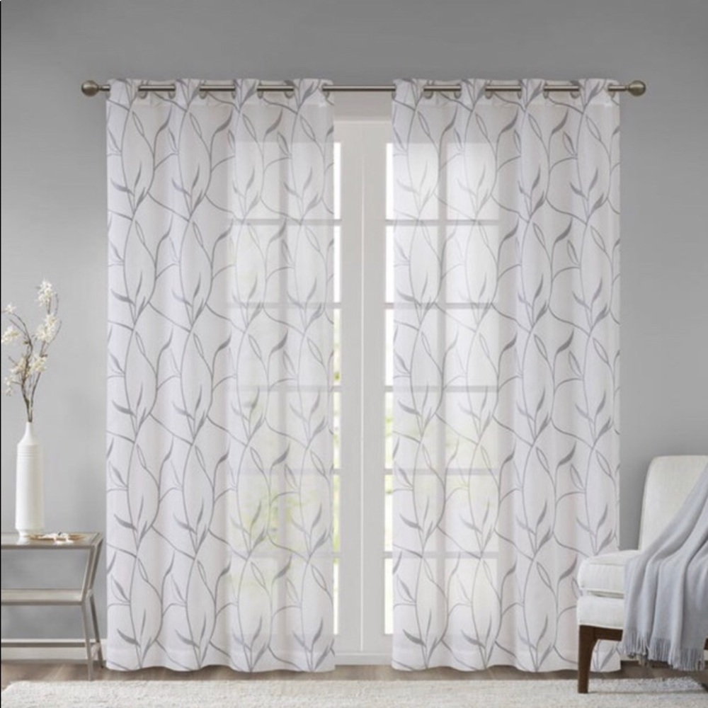 Madison Park Window Panel